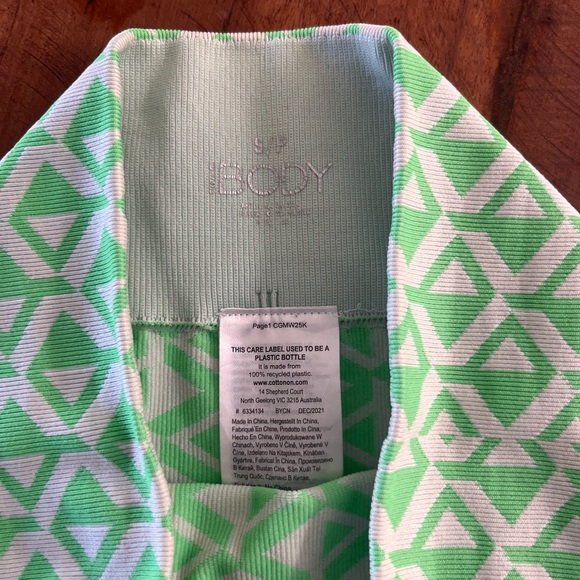 iBody cotton on biker shorts - Picture 2 of 2